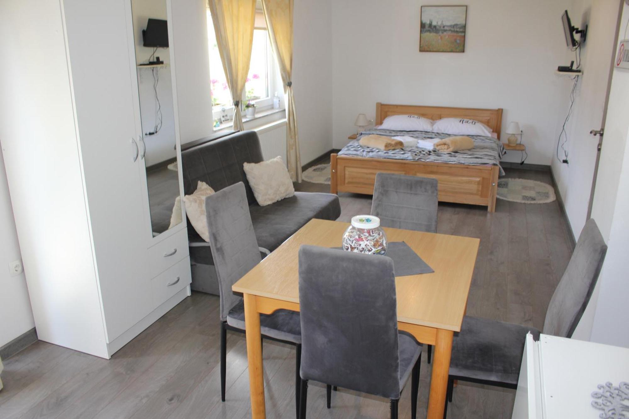 Studio Apartments Adian Korenica Quarto foto